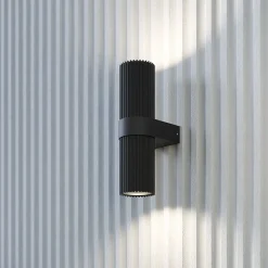 TAVA Appliques|Applique design blanche – cylindre cranté vertical