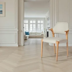 Chaises En Bois|Chaises Contemporaines|Chaise en cuir marron design, accoudoirs bois noir ALDER