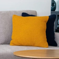 BRUGES Textile·Coussins|Coussin de canapé blanc avec motif en relief