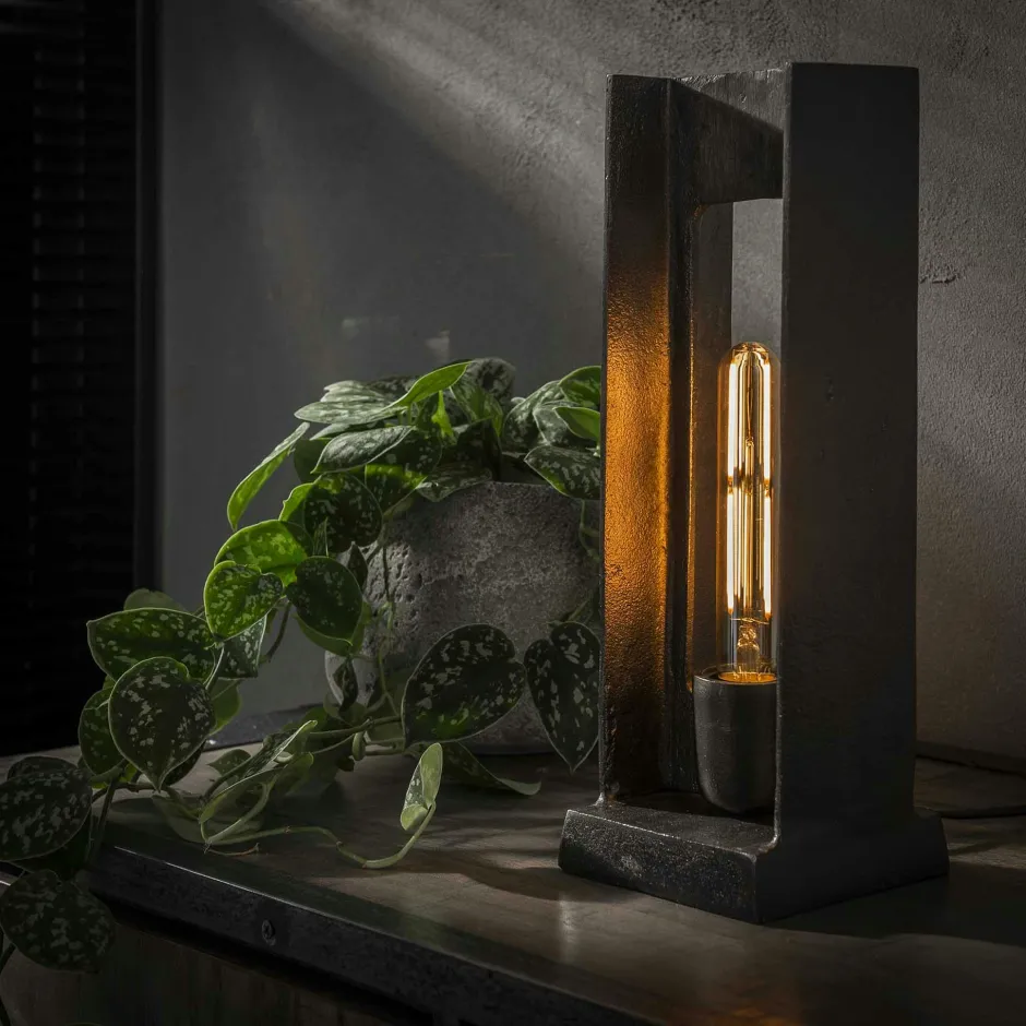 Niagara Univers Déco·Design Contemporain|Lampe à poser contemporaine effet glaçon finition chromée