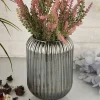 Vases|Vase en verre rainuré fumé – style moderne chic