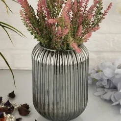 Vases|Vase en verre rainuré fumé – style moderne chic
